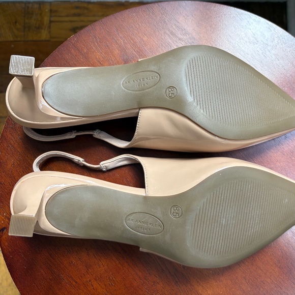 Anne Klien Slingback Nude -iflex 8.5 - Picture 3 of 5